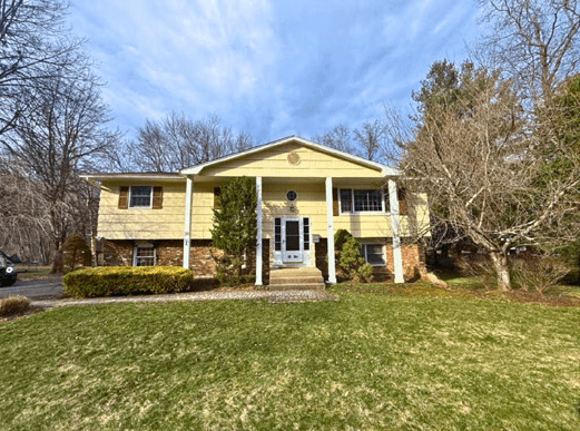 4 Bed, 3 Bath in Montebello